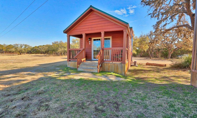 Wimberley Cabin | Cowgirl and Cowboy Cabin with Swimming Pool Access