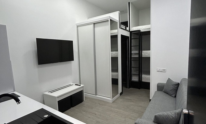 San Blas-Canillejas Apartment | Coworkin En San Blas-canillejas