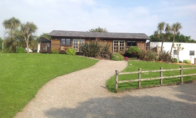 Hayle Apartment | Cowslip Kabyn - Set In Enclosed Two Acre Garden in the St Ives Bay Area