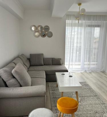 Pipera Apartment | Cozi white apartament