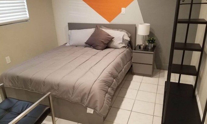 Greater Palm River Point CDC House | COZIES- LARGE GROUP RETREAT -5 bedrooms