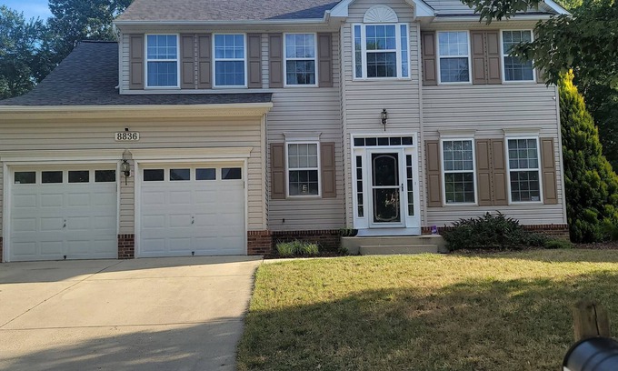 Bennsville House | Cozy 1-bedroom 1 bath with WiFi, AC in beautiful White Plains, MD