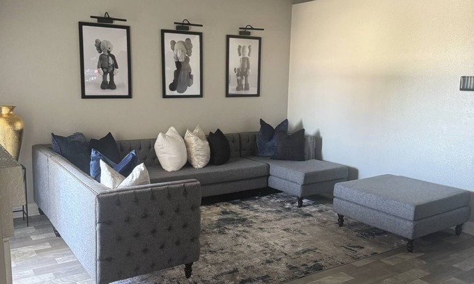 Las Vegas Apartment | Cozy 1-bedroom apartment with WiFi, AC in wonderful Las Vegas