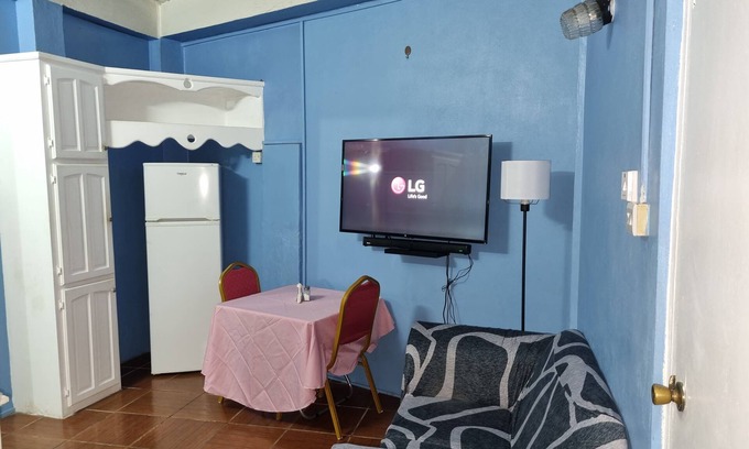 Charlotte Apartment | Cozy 1-bedroom apartment in brilliant Castries with AC, WiFi.nHomey feeling.