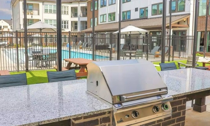 Sherman Apartment | Cozy 1-bedroom apartment in fabulous Sherman with AC, WiFi, fitness room