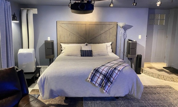 Orem Apartment | Cozy 1-bedroom apartment in delightful Orem with WiFi, AC and theater.