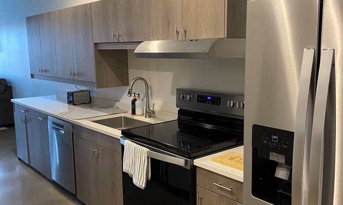 Aurora Apartment | Cozy 1-bedroom apartment in charming Aurora with WiFi, AC
