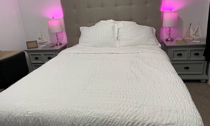 Southeast Orlando Apartment | Cozy 1-bedroom Apt. In Amazing Orlando with AC, WiFi,5 miles from MCO Airport