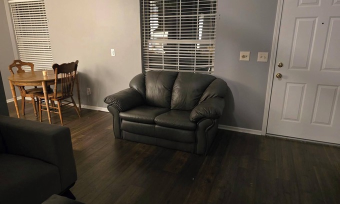 Clawson Condo | Cozy 1-bedroom condo near downtown Clawson with WiFi, AC
