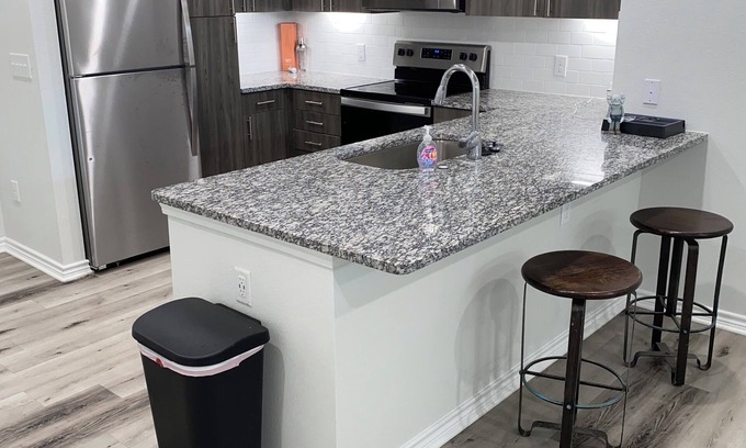 Fulshear Condo | Cozy 1-bedroom condo with WiFi, AC in delightful Katy area