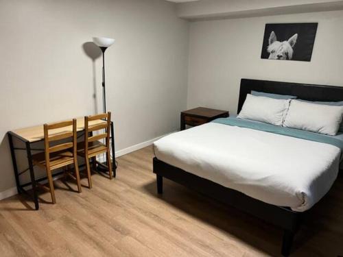 Southwest Edmonton Apartment | Cozy 1 Bedroom Rental with Den free parking Close to University