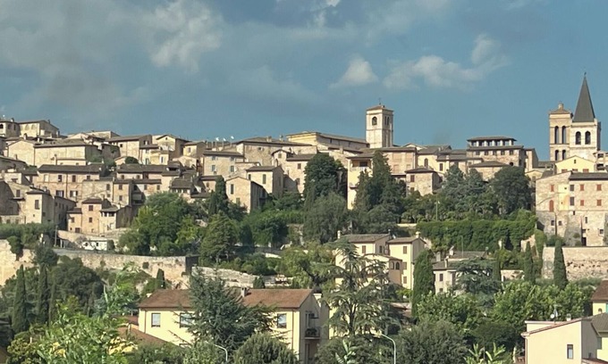 Spello Apartment | Cozy 1-bedroom retreat in Spello with charming décor and historic beauty!