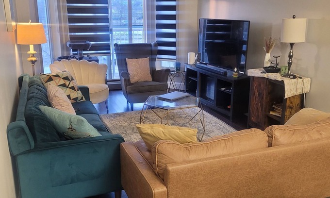 Northeast Edmonton Apartment | Cozy 1-bedroom shared in one apartment with WiFi in lovely Edmonton
