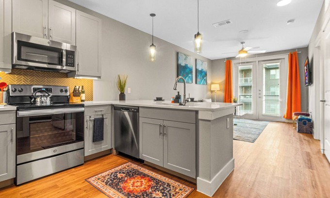 Fort Worth Apartment | Cozy 1-bedroom with Resort style pool in fantastic Fort Worth