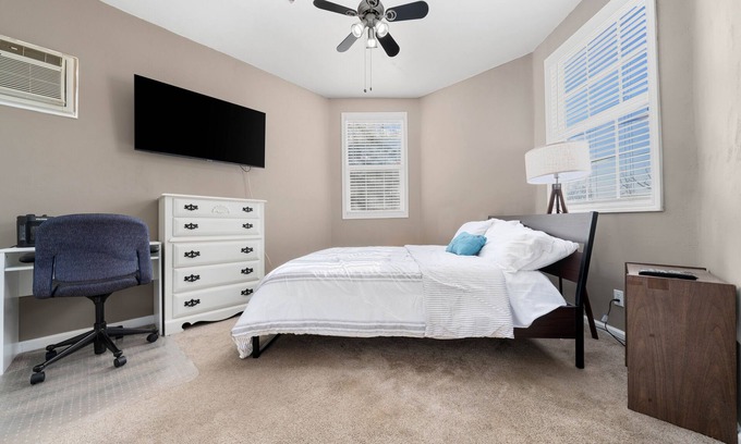 Southeastern Sacramento Apartment | Cozy 1bdr/1br near downtown