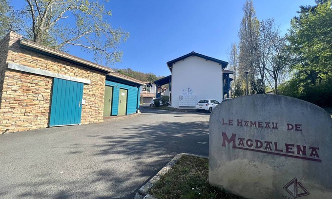 Cambo-les-Bains Apartment | Cozy 1BR Apt in Cambo-les-Bains with Pool, Terrace, Parking & Pet-Friendly