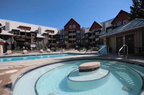 Whistler Creekside House | Cozy 1BR, steps from Creekside Gondola by Harmony Whistler Vacations