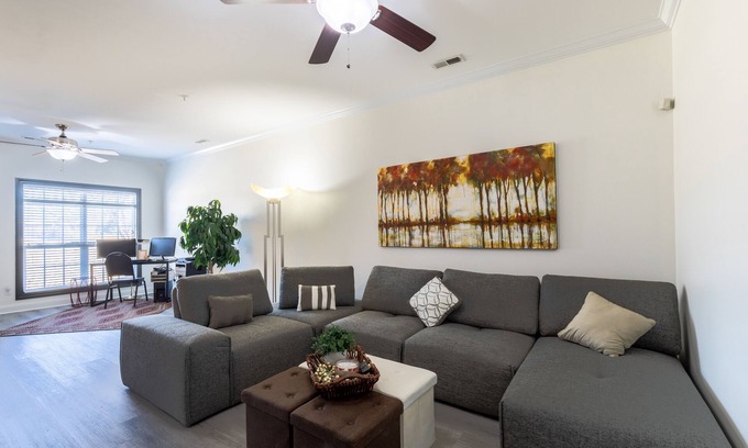Madison House | Cozy 1Lvl 2BR Townhome near HSV Airport.