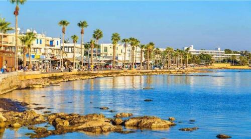 Paphos Apartment | Cozy 2-bd ap near the sea!