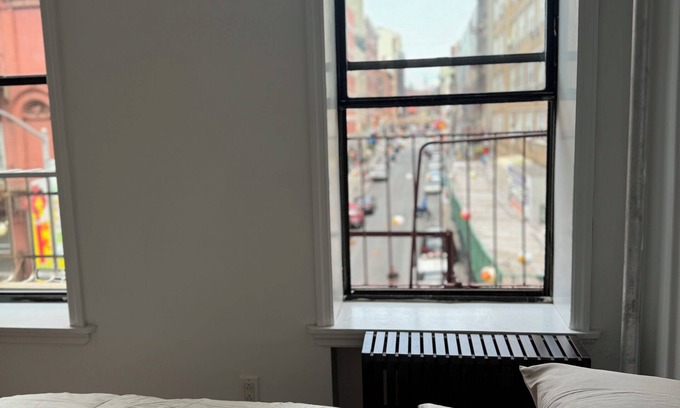 Chinatown Apartment | Cozy 2-bedroom apartment in Chinatown