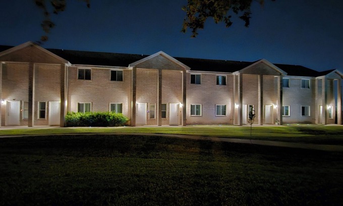 McAllen Apartment | Cozy 2-bedroom apartment in welcoming McAllen with WiFi, AC