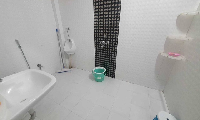 Kolar Road Apartment | Cozy 2-bedroom apartment in enchanting Bhopal with WiFi, AC