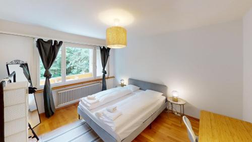 Albisrieden Apartment | Cozy 2 Bedroom Apartment with Balcony in Zürich