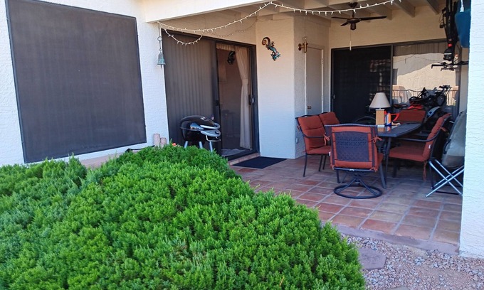 Fountain Hills Condo | Cozy 2-bedroom condo in central Fountain Hills with WiFi, AC