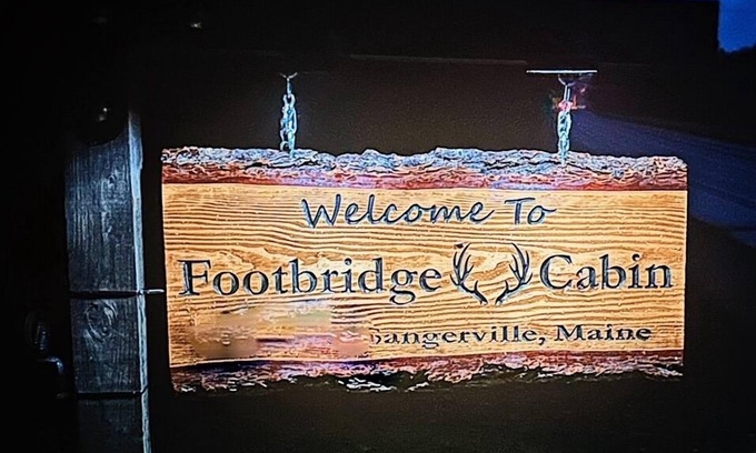 Sangerville Cabin | Cozy 2-bedroom cabin in welcoming Sangerville with WiFi