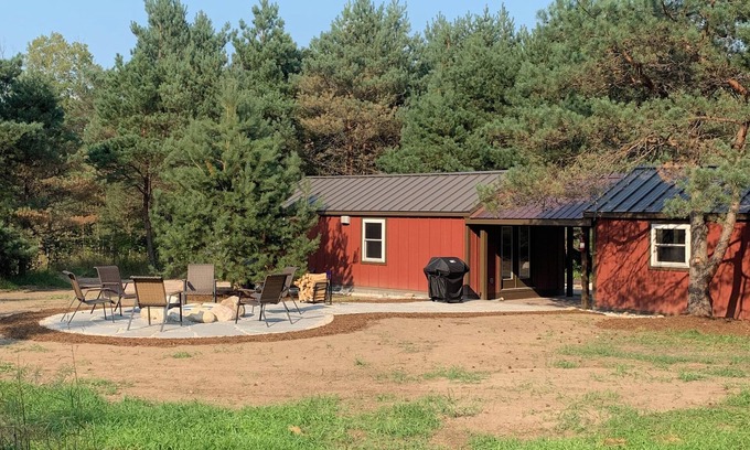 Petoskey Cabin | Cozy 2 Bedroom Cottage in the Woods, Near Enchanting Petoskey, MI, With WiFi