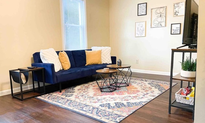 Englewood House | * Cozy 2 bedroom home with 2 TV’s *