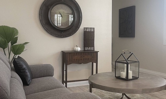 Las Vegas House | Cozy 2-bedroom single story home.