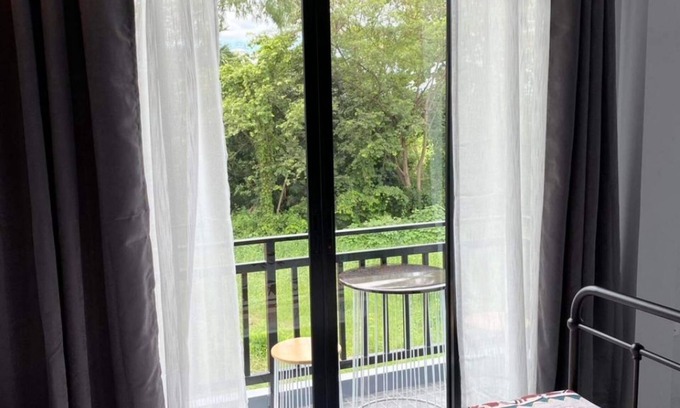 Chiang Mai House | Cozy 2-bedroom townhome in charming San Phi Suea with WiFi, AC