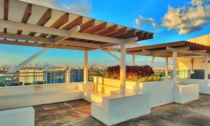 Don Bosco Condo | Cozy 2 BR unit with Beach View, near NAIA