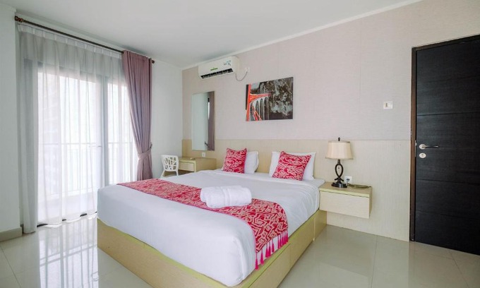 Senayan Apartment | Cozy 2BR Apartment with Sofa Bed at Tamansari Semanggi By Travelio