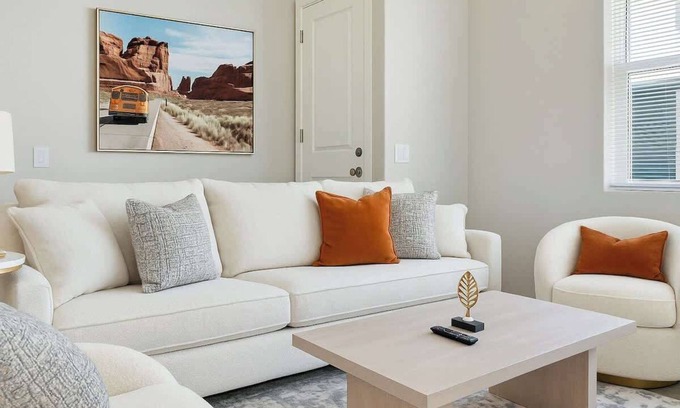 Glendale Apartment | Cozy 2BR Getaway, 3 Bd/2BA