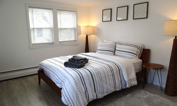 Wayland Apartment | Cozy 3 Bed Apt in Quiet Neighborhood