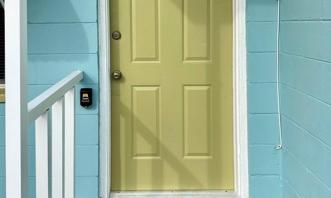 St. Petersburg - Clearwater House | Cozy 3 Bedroom 2 Bath in the heart of Tampa Bay
