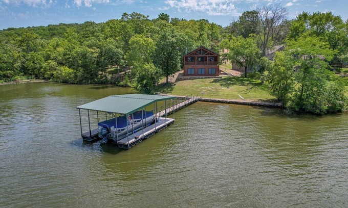 Edwards Cabin | Cozy 3-bedroom cabin with AC and WiFi in lovely Edwards