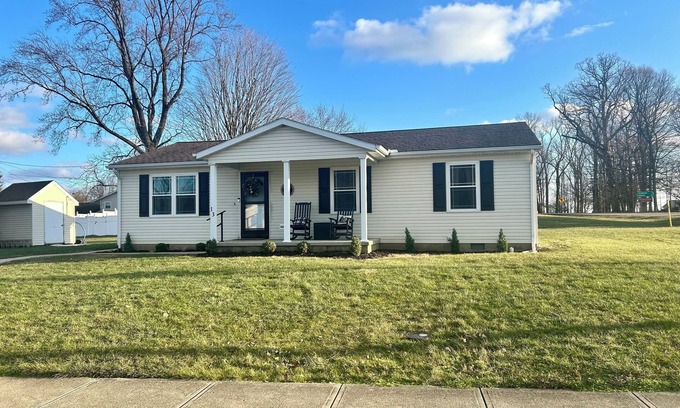 Cedarville House | Cozy 3-Bedroom w/King Suite located near downtown Cedarville.