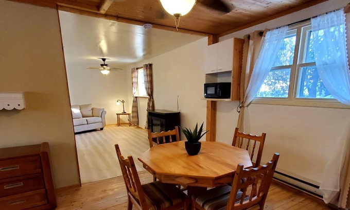 Prevost Apartment | Cozy 3-room loft-style apartment in the hearts of the Laurentians