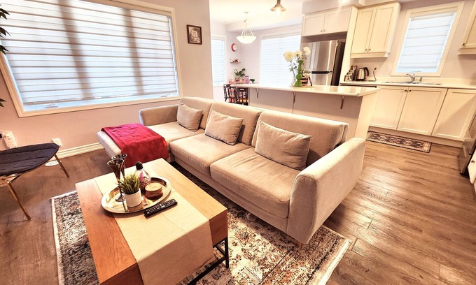 Halton Regional Municipality House | Cozy 4 bedroom Home in Milton GTA