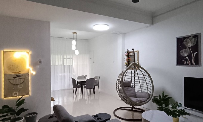 Hulu Kinta House | Cozy 4BR homestay in Tambun,Ipoh—Wi-Fi, kitchen,near attractions.Family-friendly
