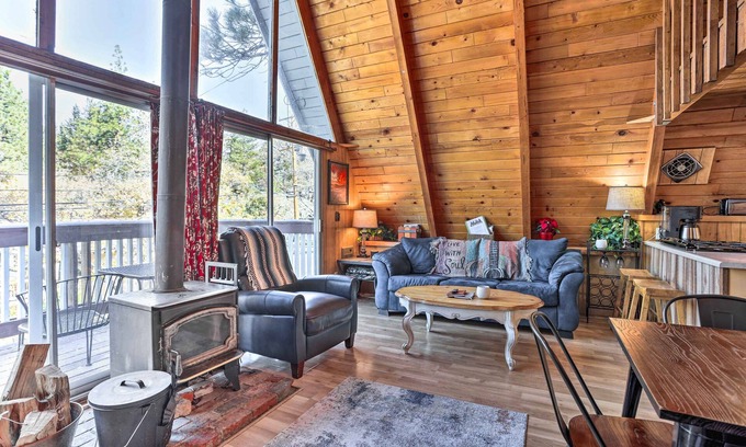 Arrowbear Lake Cabin | Cozy A-Frame w/Hot Tub Near Arrowbear Lake!