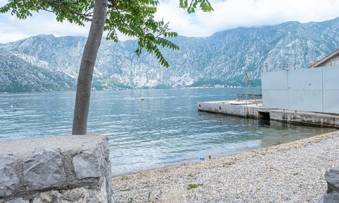 Donji Stoliv Apartment | Cozy and Chic Vacation Flat near Sea in Montenegro