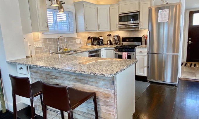 Spring Lake House | Cozy and Clean Designer Retreat Home in Spring Lake - Welcome to Esther House