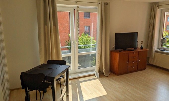 Sudstadt Apartment | Cozy and lovingly furnished vacation apartment on the outskirts of Rostock.