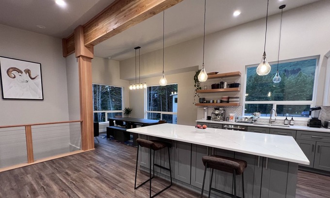 Girdwood House | Cozy and spacious 3BR brand new construction townhouse with fireplace.