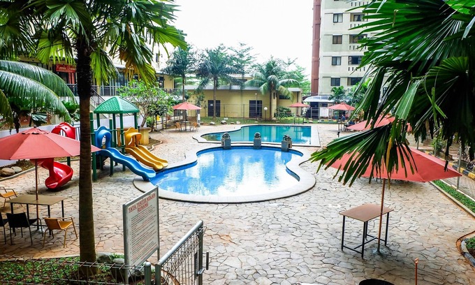 Kebagusan House | Cozy And Warm 2Br At Kebagusan City Apartment