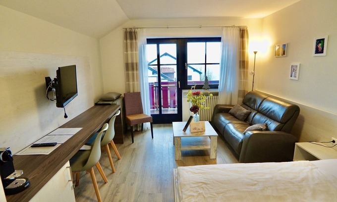 Bad Griesbach im Rottal Apartment | Cozy apartment with underground access to the thermal baths